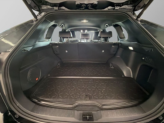Toyota RAV4 12 of 27