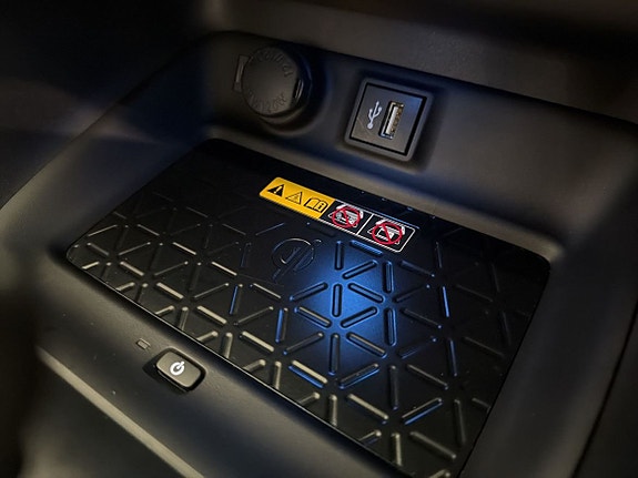 Toyota RAV4 14 of 27