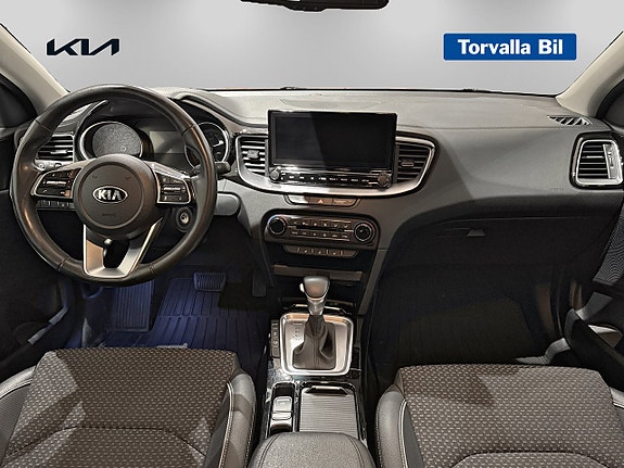 Kia XCeed 8 of 15