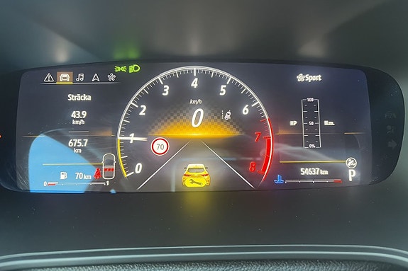 Renault Megane 22 of 26