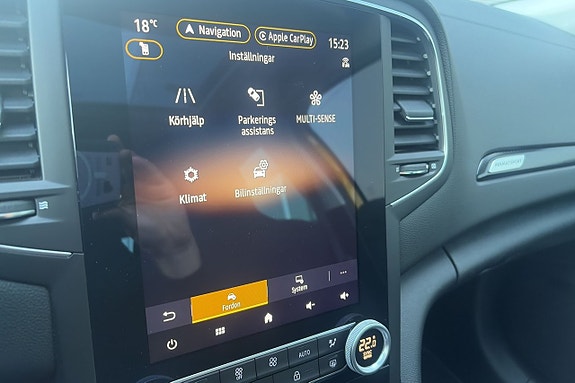 Renault Megane 25 of 26