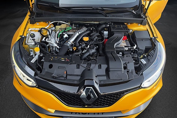 Renault Megane 26 of 26