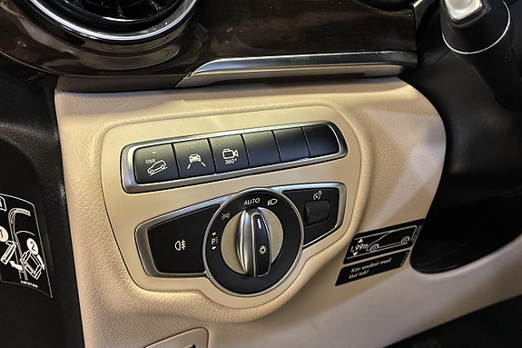 Mercedes-Benz Vito 108 15 of 24