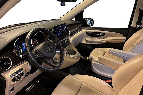 Mercedes-Benz Vito 108 6 of 24