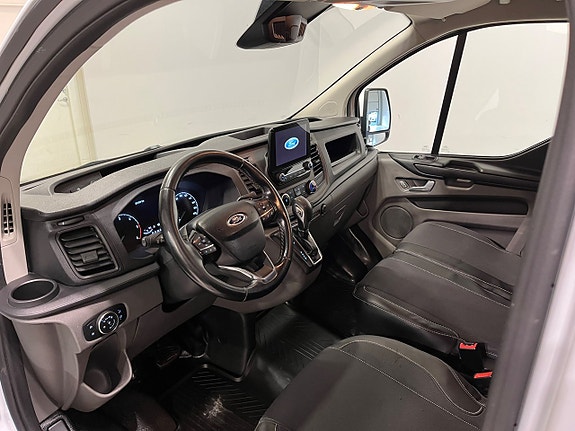 Ford Transit Custom 8 of 17