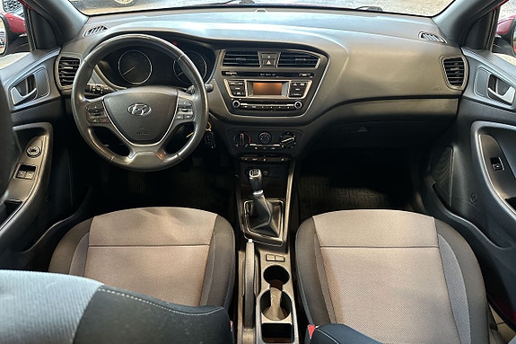 Hyundai i20 13 of 14
