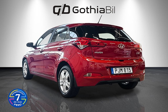 Hyundai i20 6 of 14