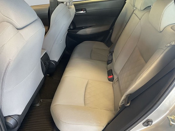 Toyota Corolla Cross 7 of 13