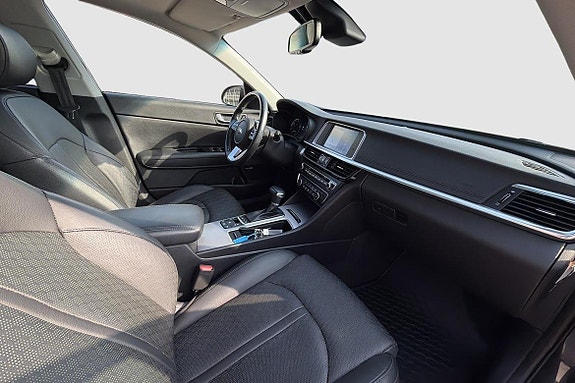 Kia Optima 6 of 15