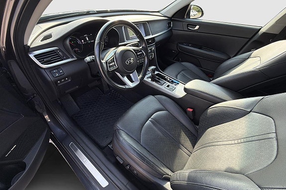 Kia Optima 7 of 15