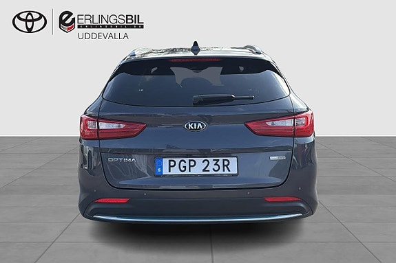 Kia Optima 4 of 15