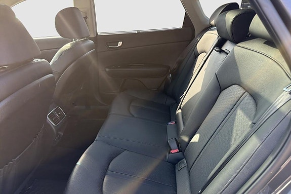 Kia Optima 8 of 15