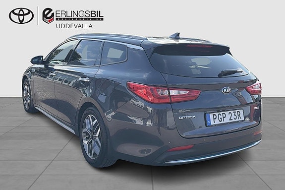 Kia Optima 2 of 15