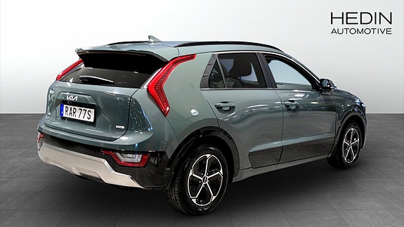Kia Niro 2 of 13