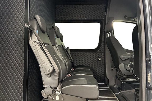 Mercedes-Benz Sprinter 319 10 of 19