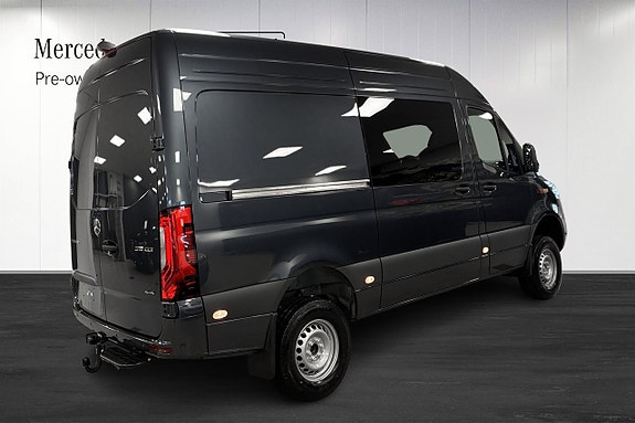 Mercedes-Benz Sprinter 319 3 of 19