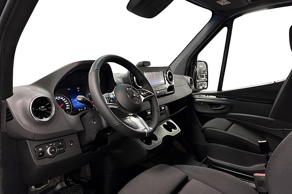 Mercedes-Benz Sprinter 319 7 of 19