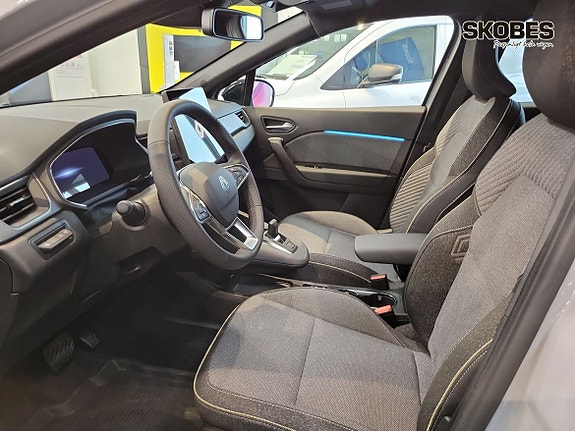 Renault Captur 7 of 15