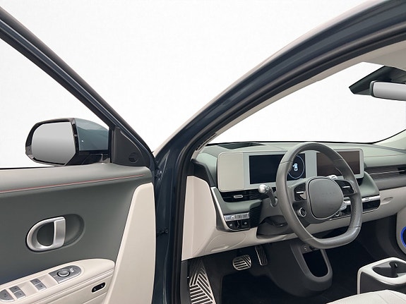Hyundai Ioniq 5 10 of 30