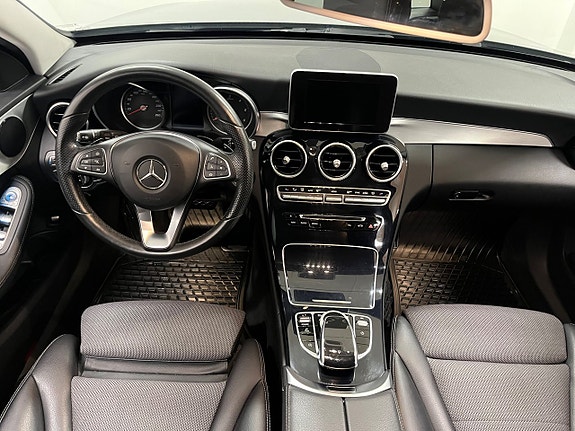 Mercedes-Benz C220 d 16 of 25