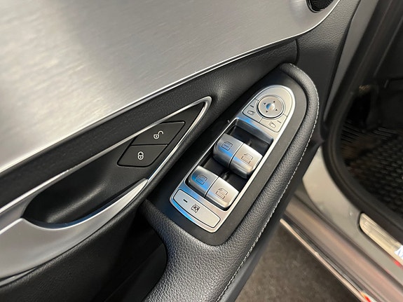 Mercedes-Benz C220 d 11 of 25