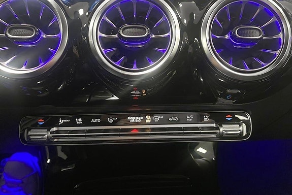 Mercedes-Benz A 250 e 12 of 14