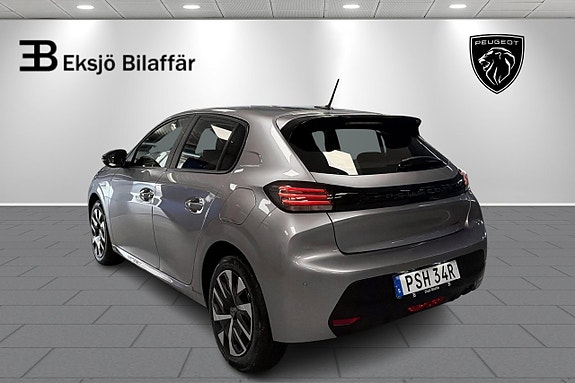 Peugeot 208 8 of 18