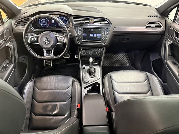 Volkswagen Tiguan 18 of 26