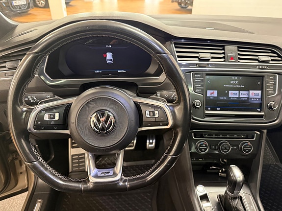 Volkswagen Tiguan 16 of 26