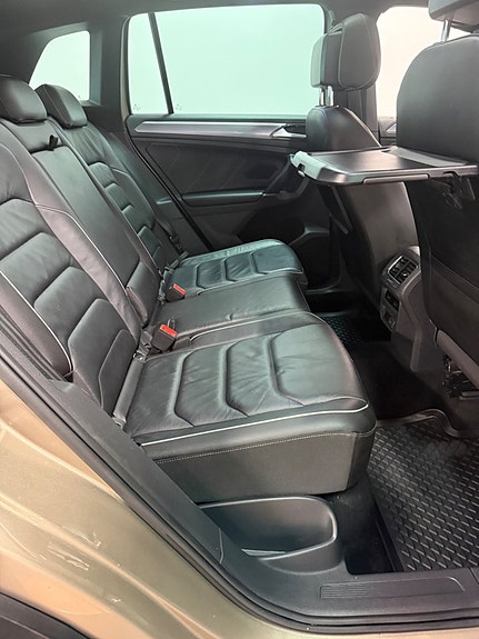 Volkswagen Tiguan 22 of 26