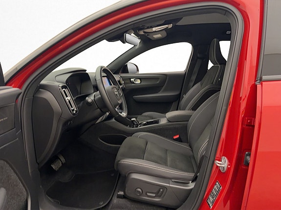 Volvo C40 13 of 30