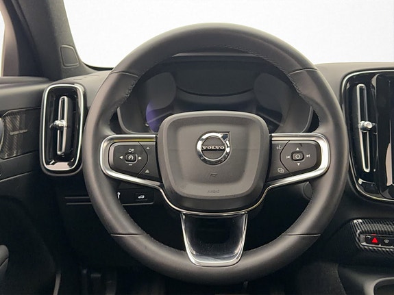 Volvo C40 16 of 30