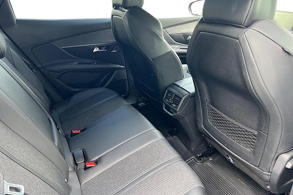 Peugeot 3008 7 of 24