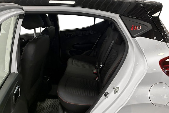 Hyundai i10 6 of 13
