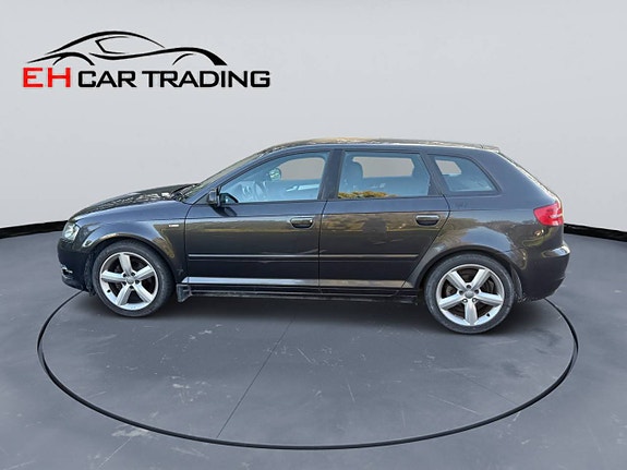 Audi A3 3 of 9