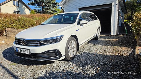 Volkswagen Passat 3 of 13