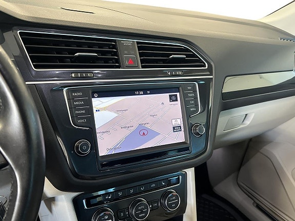 Volkswagen Tiguan 11 of 18