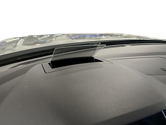 Volkswagen Tiguan 15 of 18