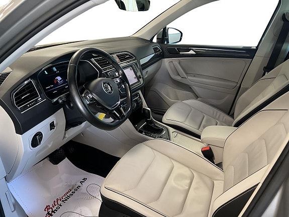 Volkswagen Tiguan 7 of 18