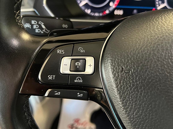 Volkswagen Tiguan 14 of 18