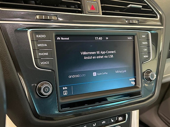 Volkswagen Tiguan 17 of 18