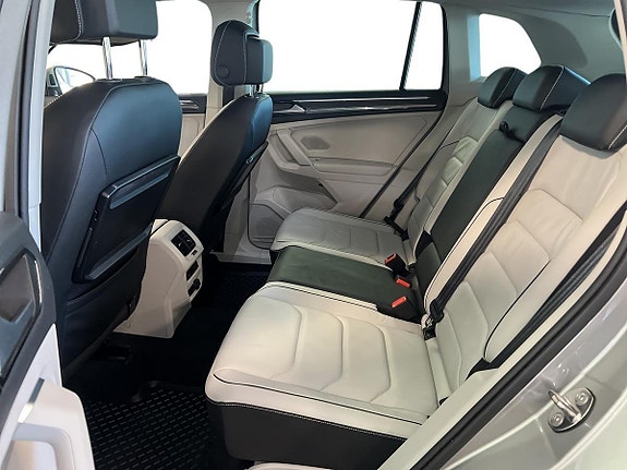 Volkswagen Tiguan 8 of 18