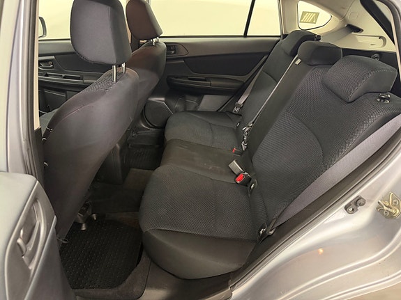 Subaru Impreza 9 of 11