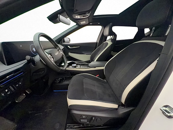 Kia EV6 13 of 30