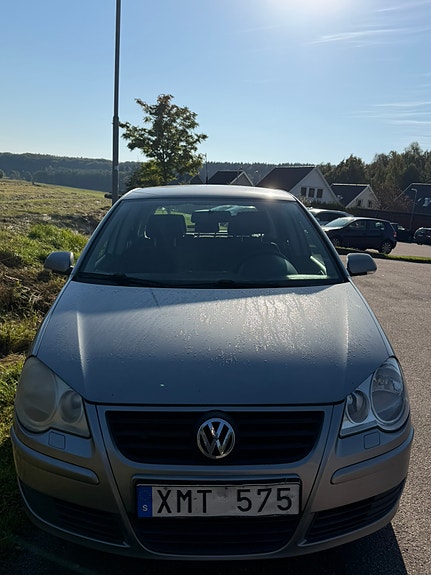Volkswagen Polo 2 of 7