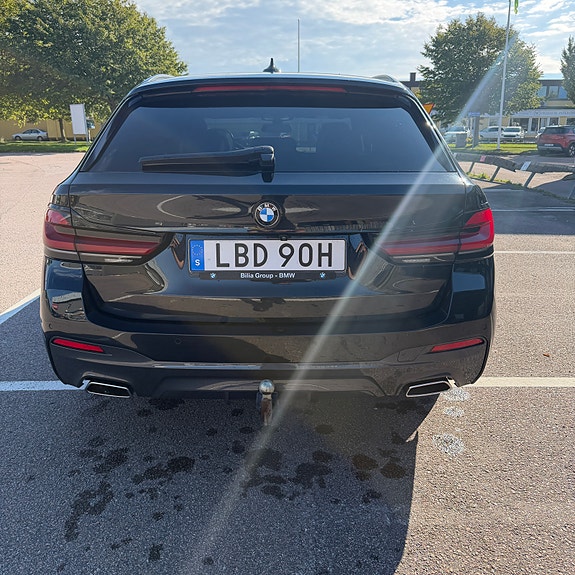 BMW 530e 9 of 15