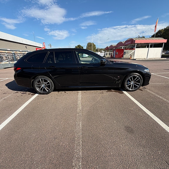 BMW 530e 7 of 15