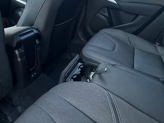 Volvo V40 Cross Country 16 of 20