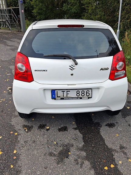 Suzuki Alto 3 of 7