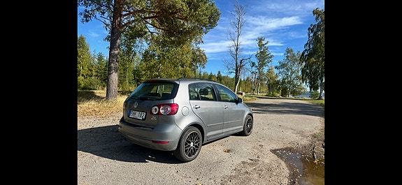 Volkswagen Golf Plus 2 of 2